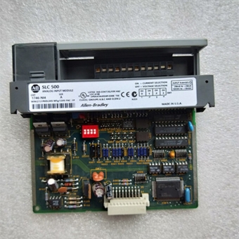 Allen-Bradley 1746-NIO4I Analog Combination Module